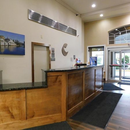 Comfort Inn & Suites Glen Mills - West Chester Exterior foto