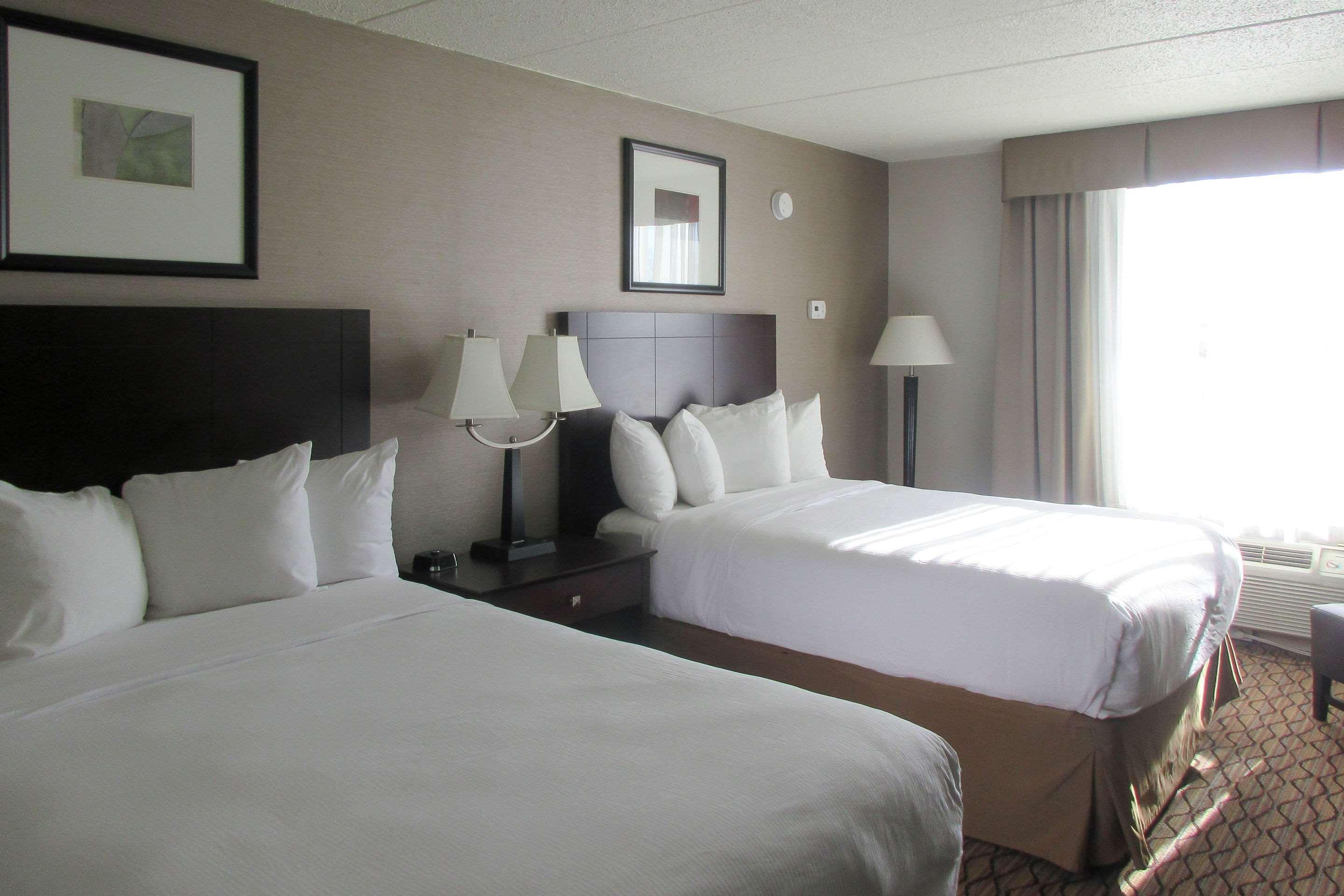 Comfort Inn & Suites Glen Mills - West Chester Exterior foto